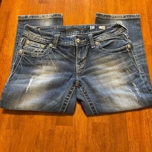Miss Me ladies’ Capri jeans